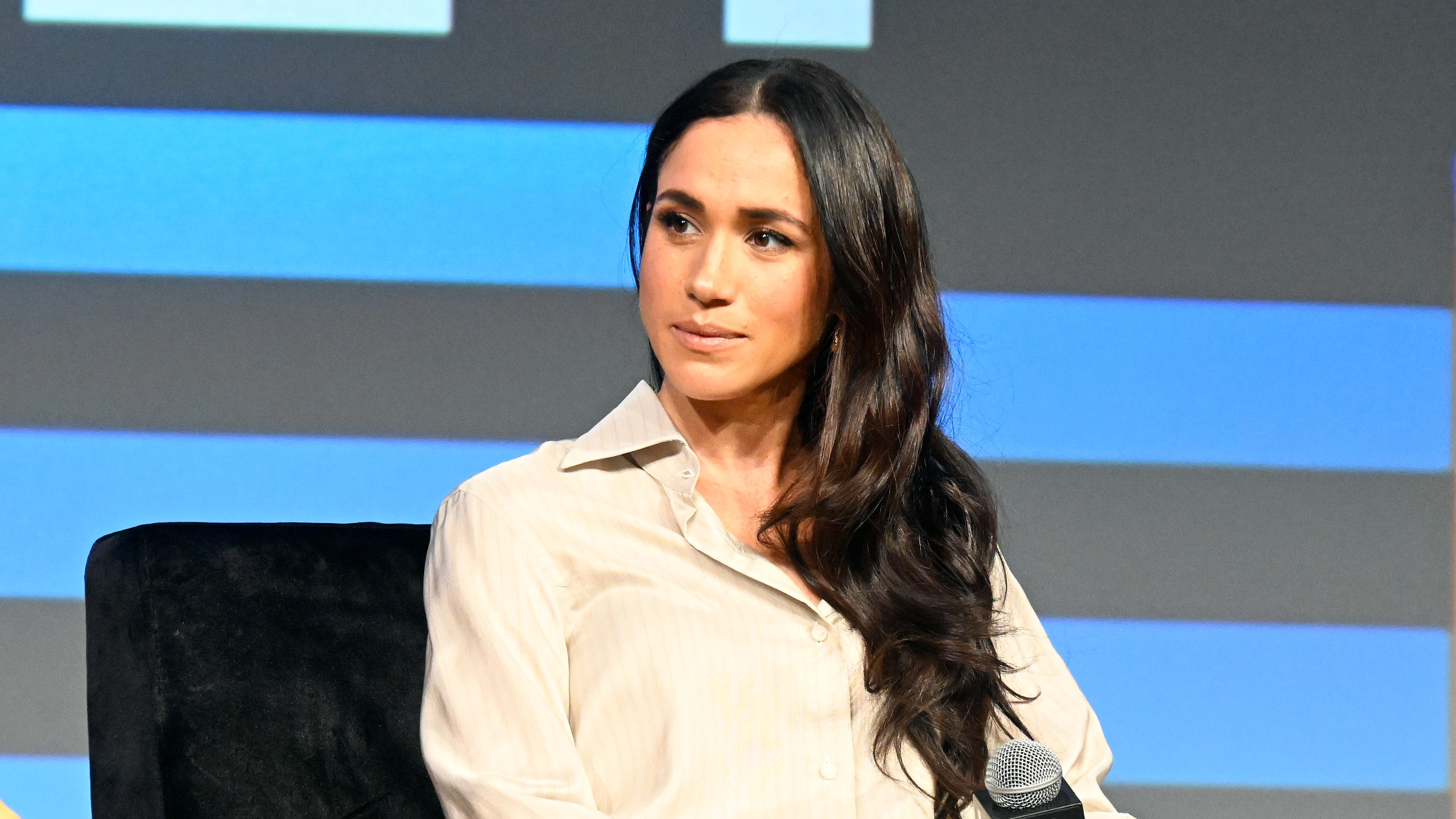 Meghan Markle issues blunt statement about contacting her dad following leg amputation