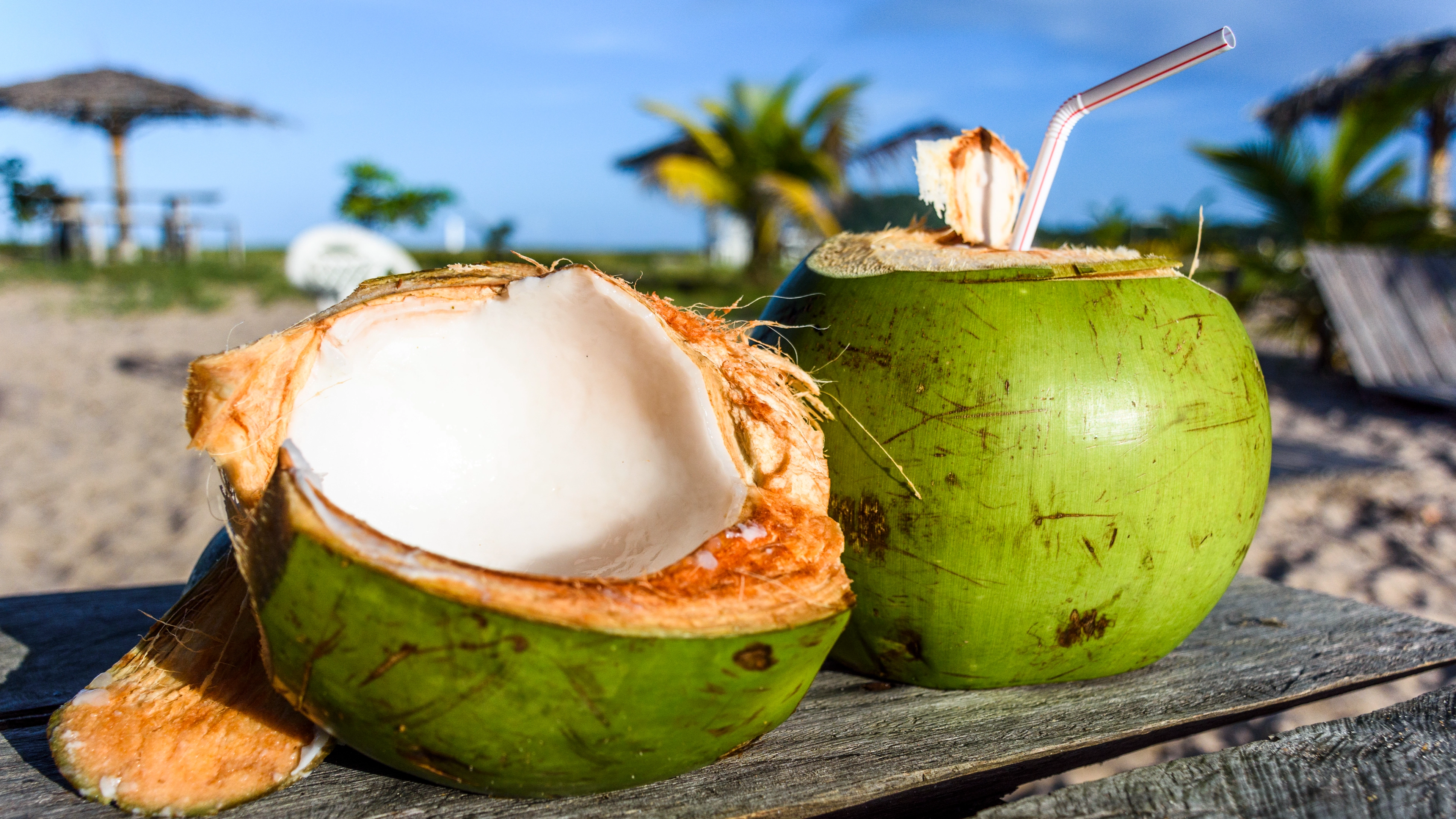 Man tragically died after drinking from coconut gave him brain damage