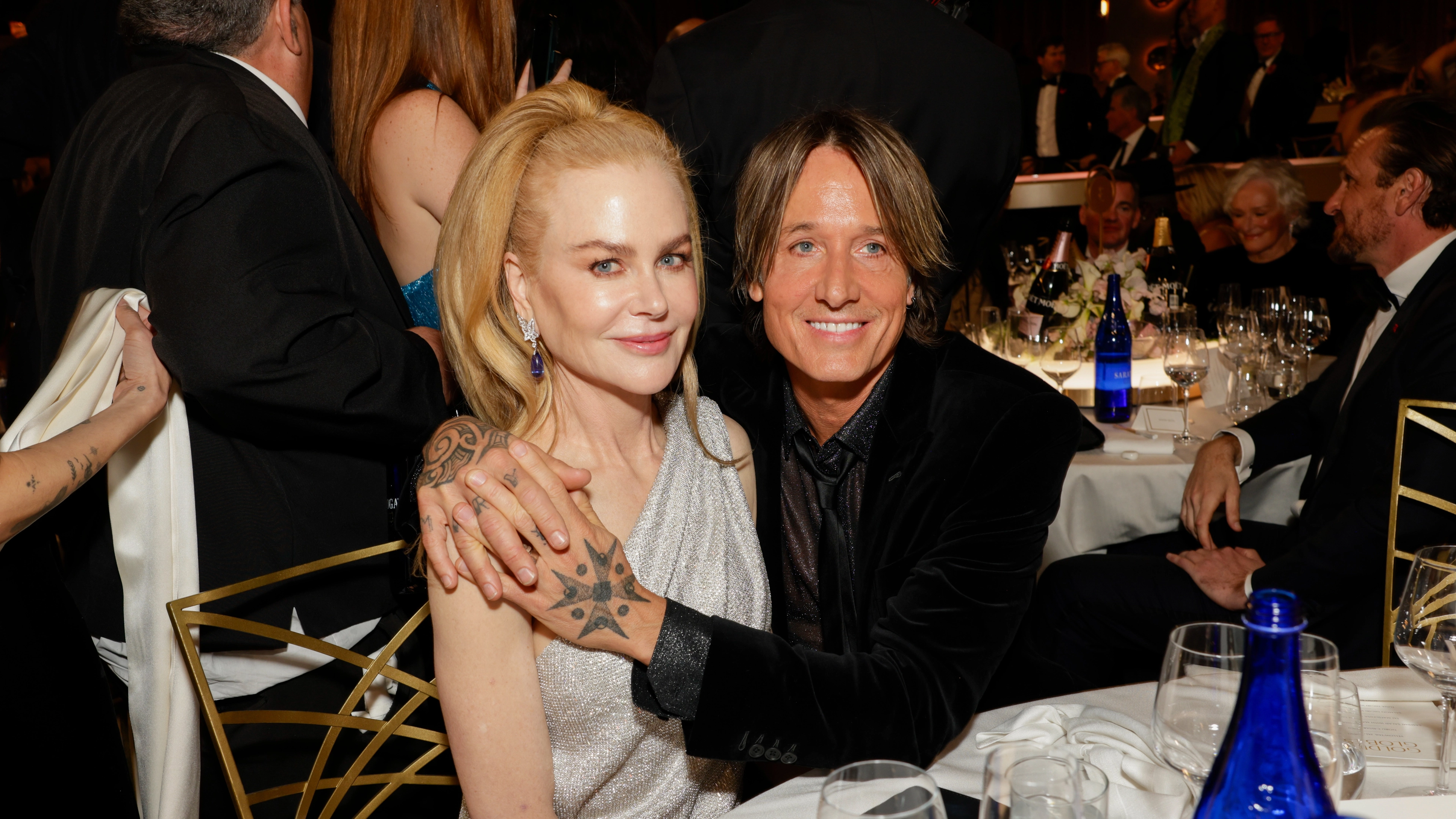 Country star breaks silence on Keith Urban romance rumours following Nicole Kidman split