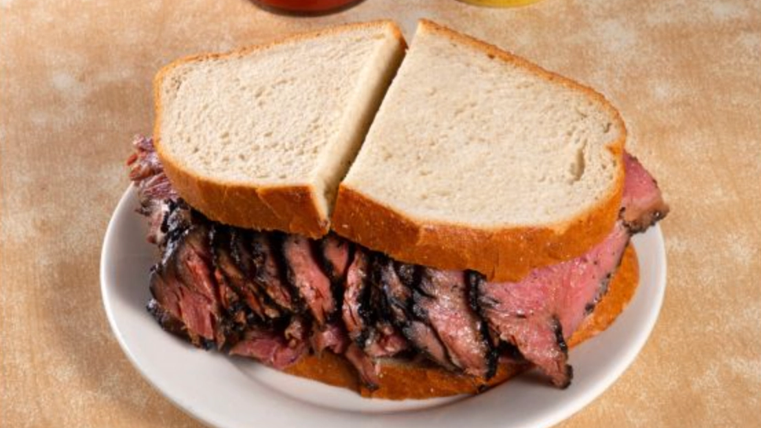People divided over $29 'tourist trap' sandwich as it goes viral