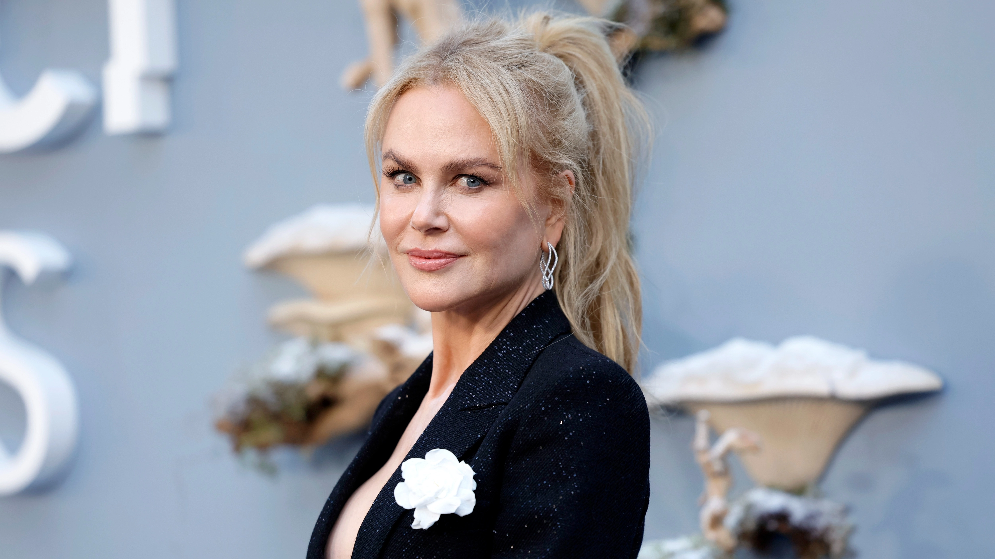 Nicole Kidman reveals worst on-screen kisser with 'gross' admission