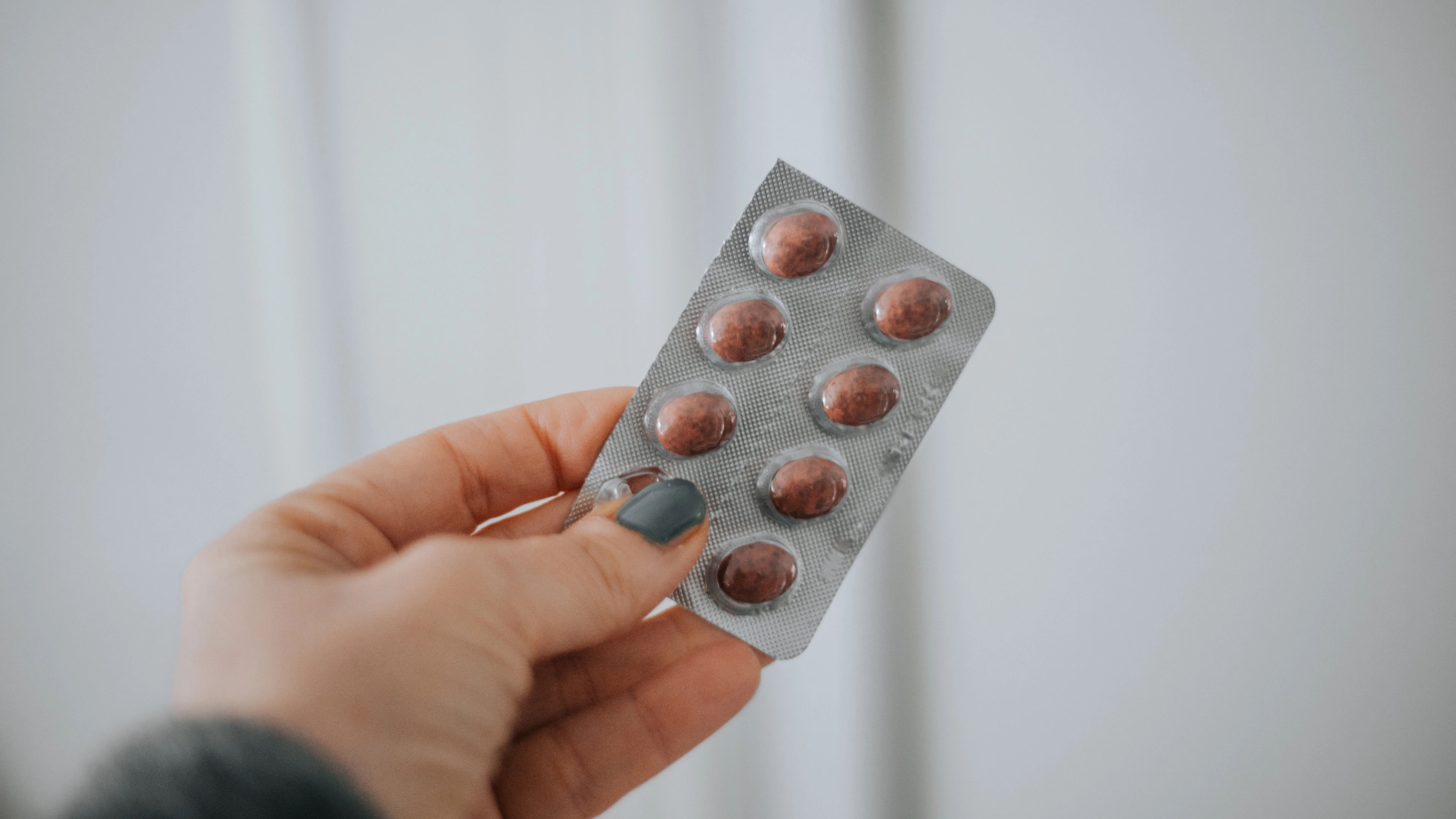 Gastroenterologist reveals one thing they’d ‘never do’ with ibuprofen