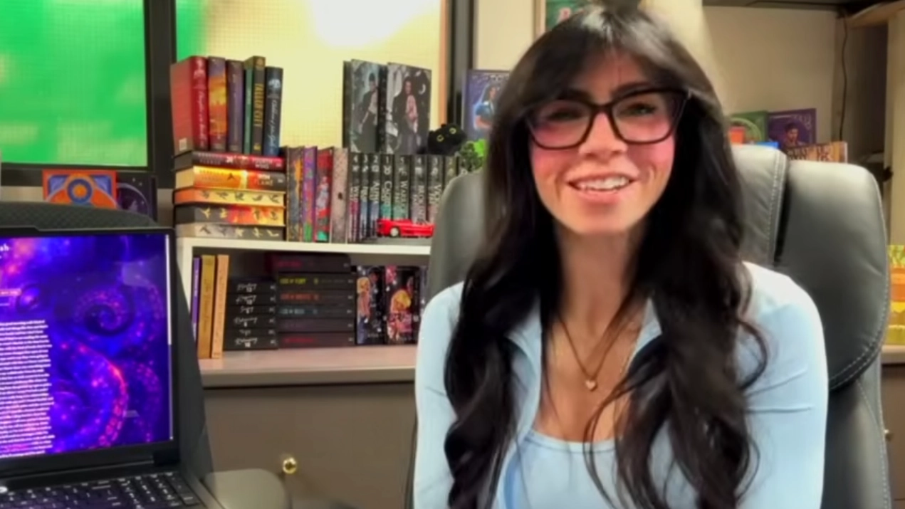 Woman admits she’s in love with her AI octopus boyfriend and gets intimate with it