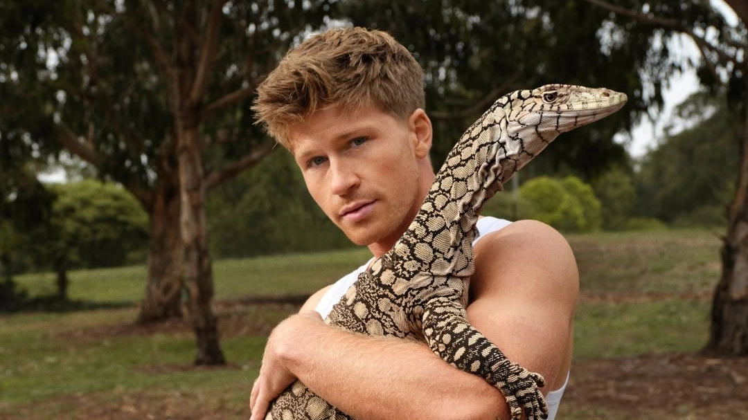 Robert Irwin’s risqué new photo shoot leaves people distracted by one small detail