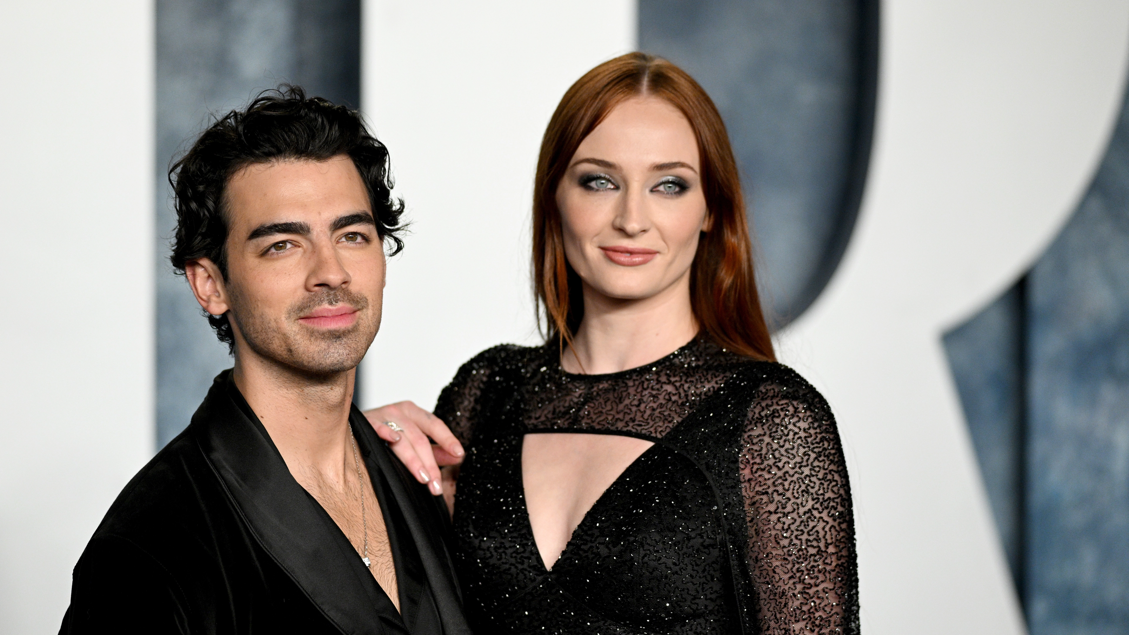 Sophie Turner returning to UK with kids following agreement with ex-husband Joe Jonas