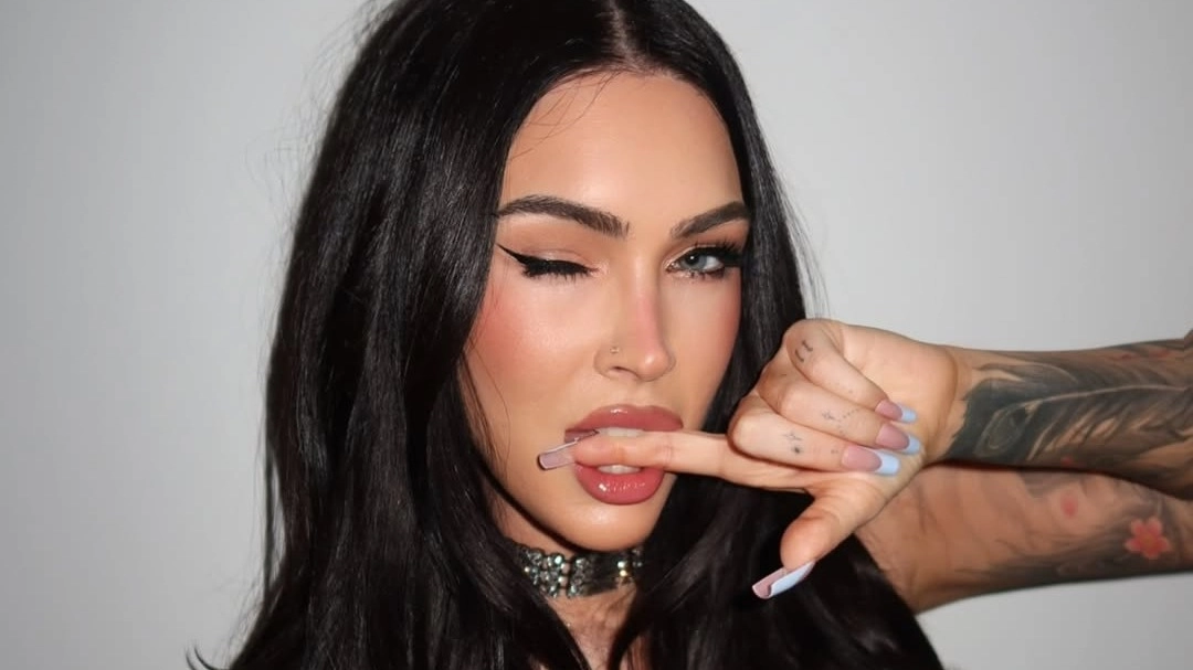 Megan Fox reaffirms sexuality in post after recently returning to social media