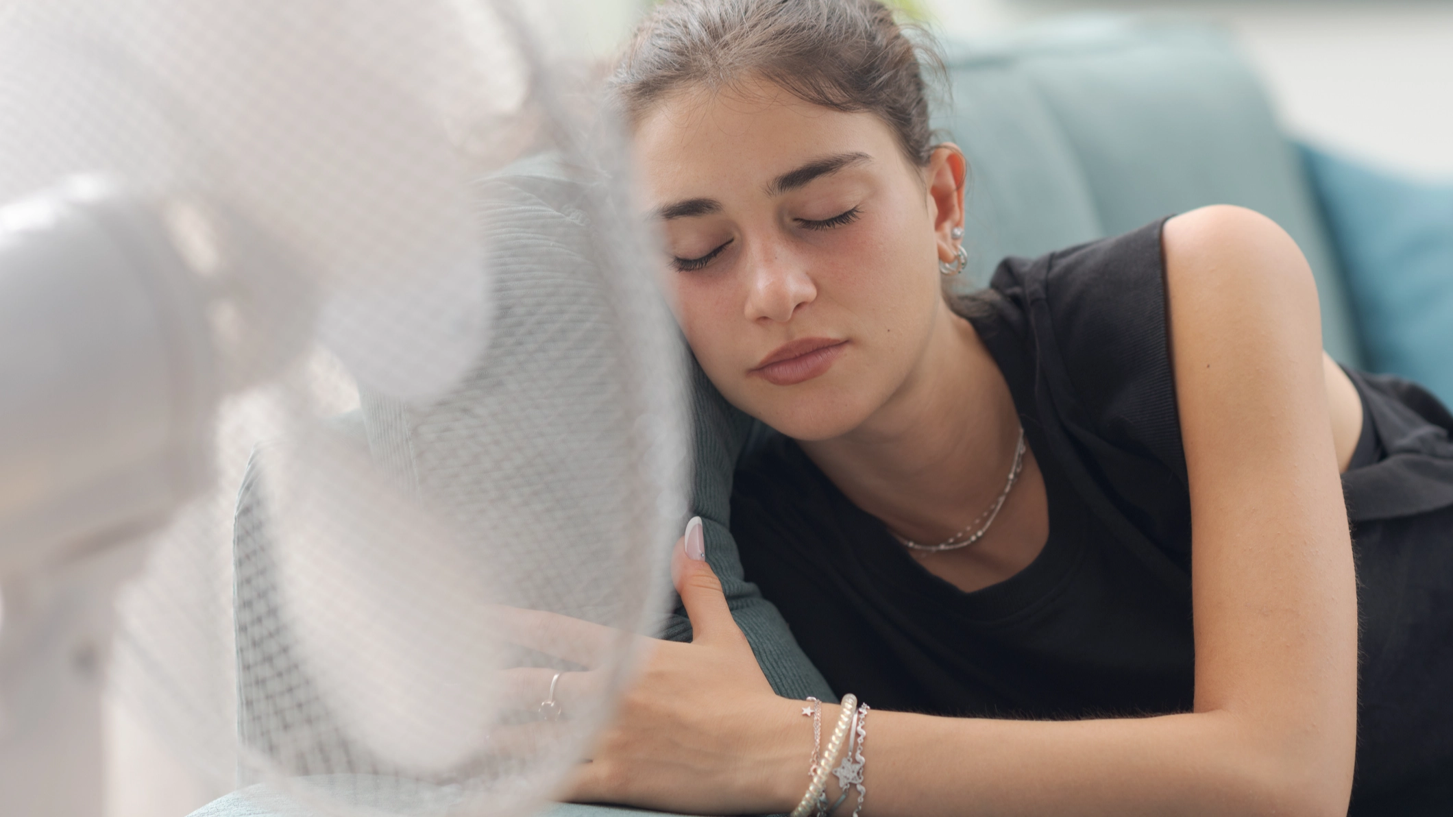 Doctor issues warning on sleeping with fan on all night during summer