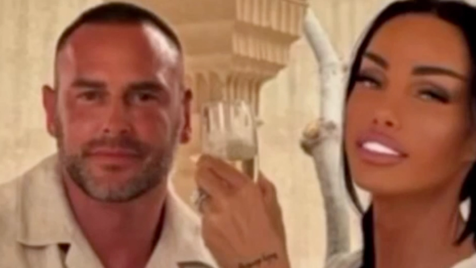Katie Price’s husband Lee Andrews unfollows her after Dubai arrest