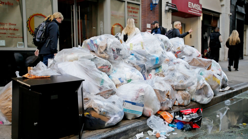 ‘Dirtiest’ US city has been revealed and it’s surprisingly not New York City