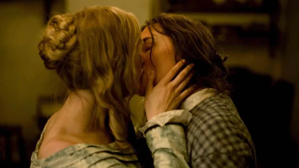 Kate Winslet revealed filming lesbian sex scene 'wasn’t like eating a sandwich'