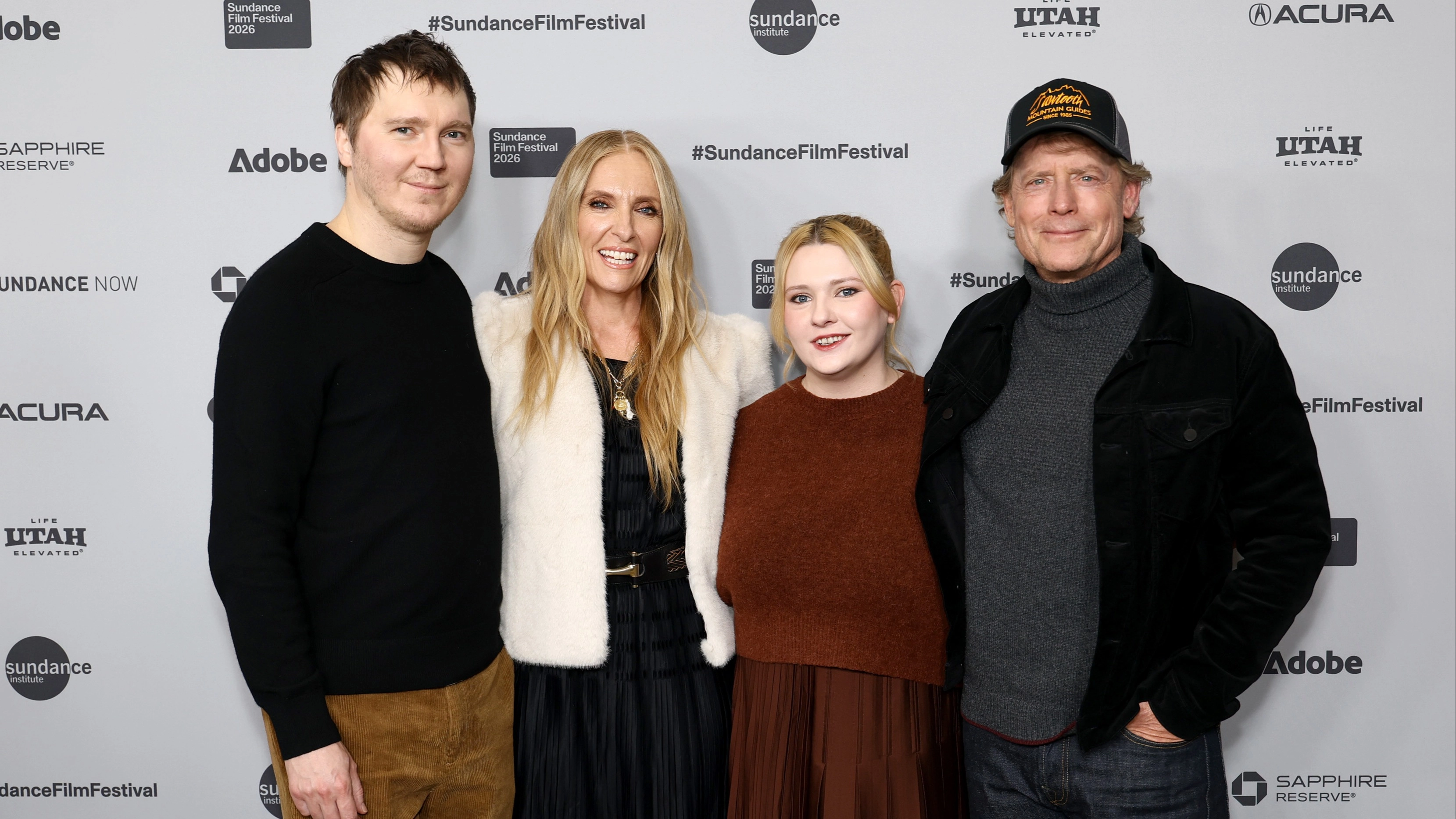 ‘Best cast ever’ reunite 20 years after iconic movie