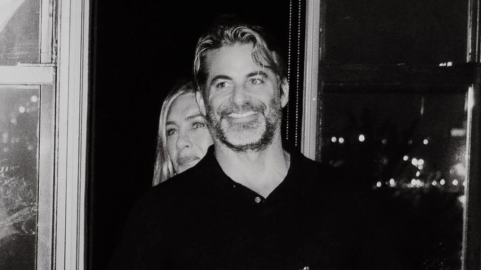 Jennifer Aniston finally hard launches boyfriend online