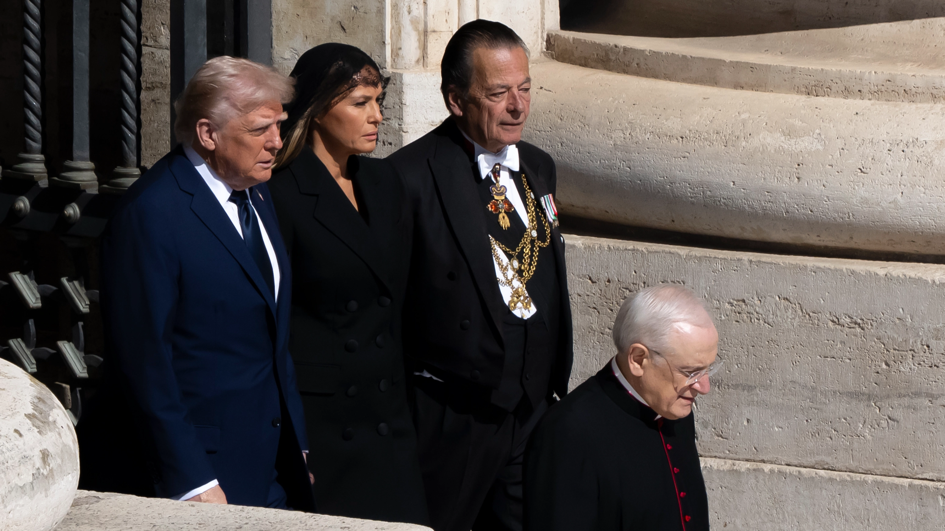 Melania Trump ‘body double’ conspiracy explained as latest appearance reignites bizarre rumours