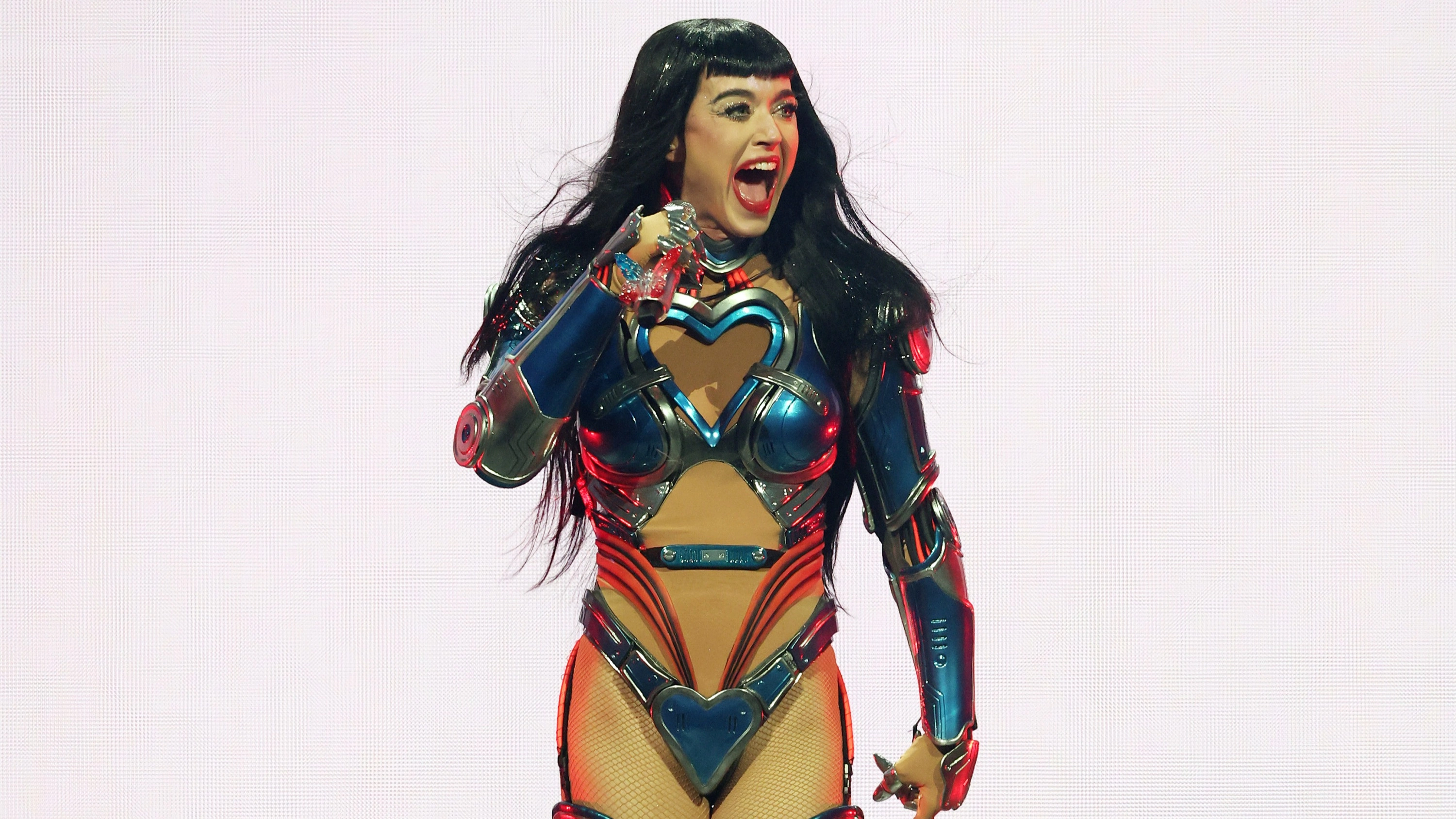 Katy Perry defended for ‘tone-deaf’ response to fan about money struggles