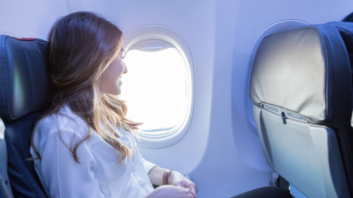 Anyone who sits in window seat on plane issued health warning by flight attendant