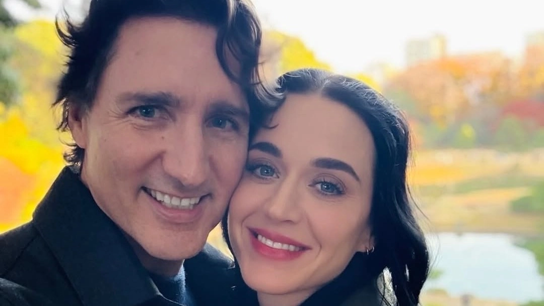 Katy Perry and Justin Trudeau make their first high-profile appearance - people shocked at where they chose to do it