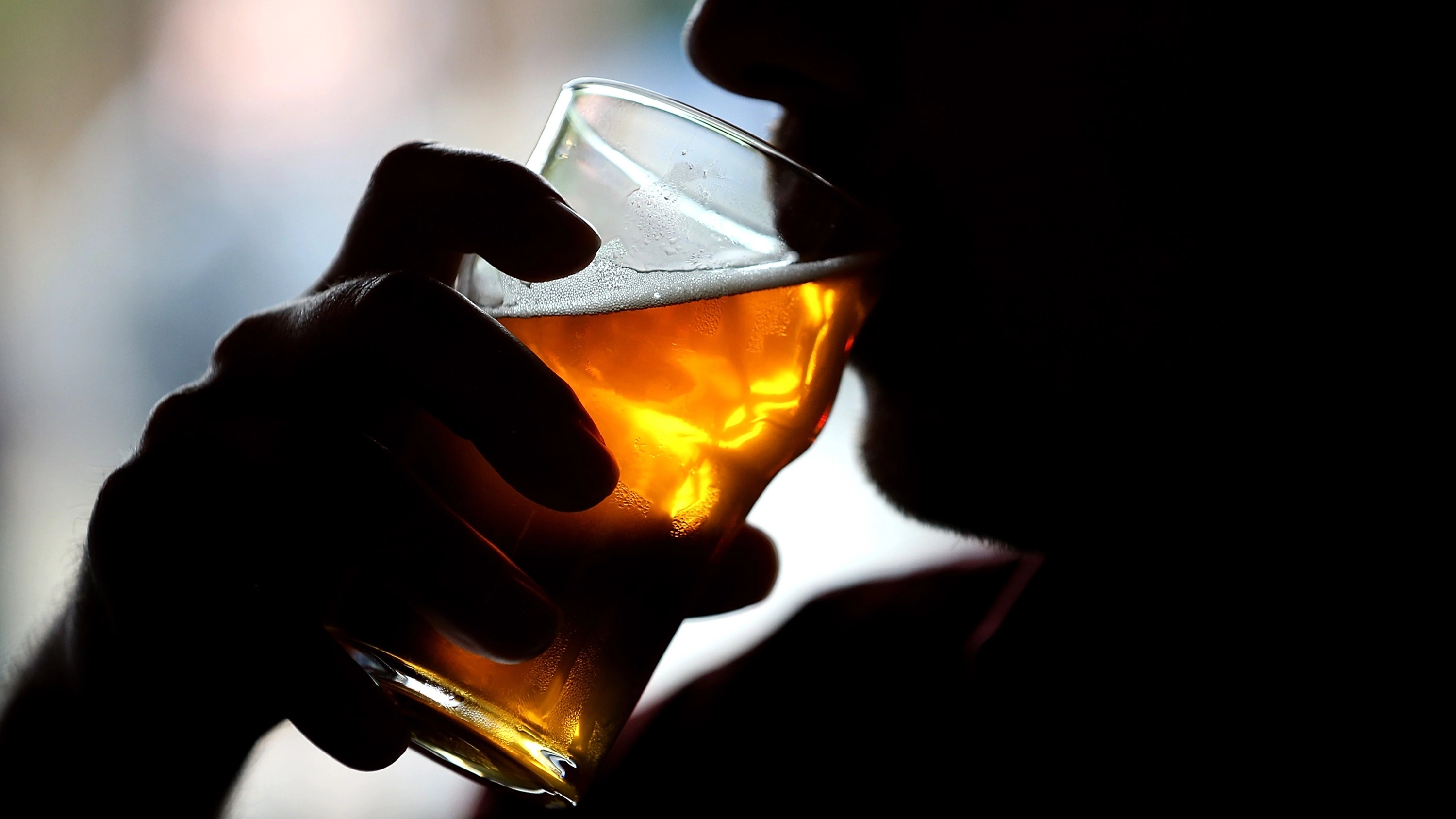 Doctor shares five warning signs you’re in the alcoholic danger zone