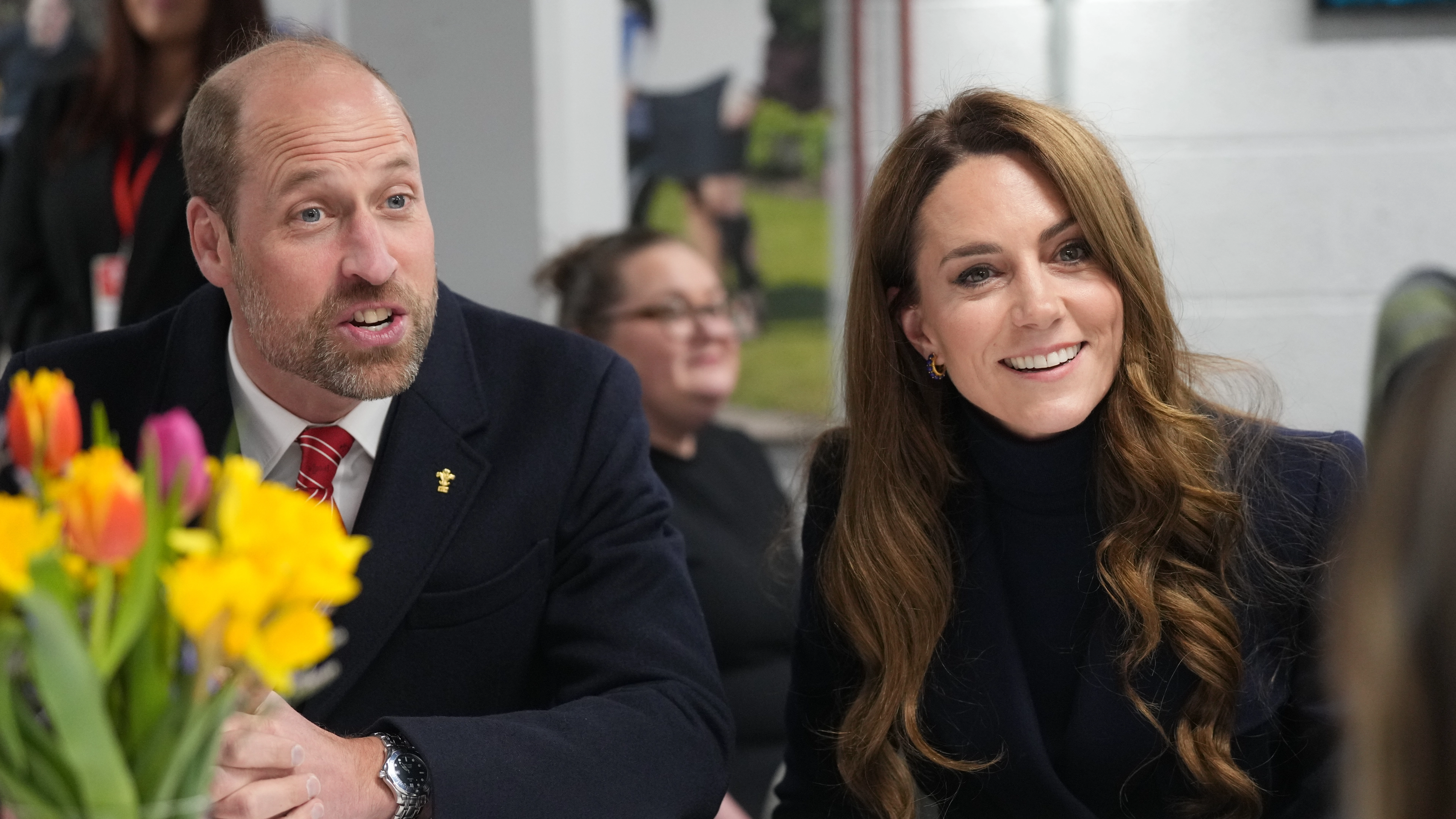 Body language expert reveals Kate Middleton’s ‘naughty’ gesture to Prince William during tense event