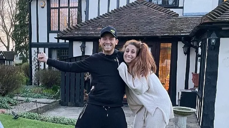 Stacey Solomon and Joe Swash sell £1.3m Pickle Cottage home and leave ‘imminently’