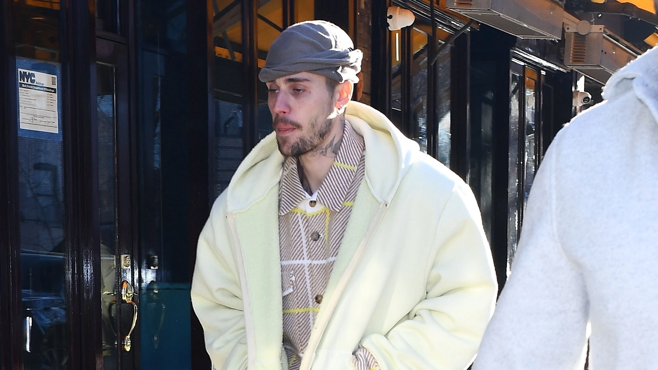 Justin Bieber defended as fans make crucial point following reaction to viral picture of him