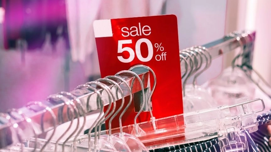Woman Urges Shoppers To Wash New Clothes After Making Terrifying Discovery
