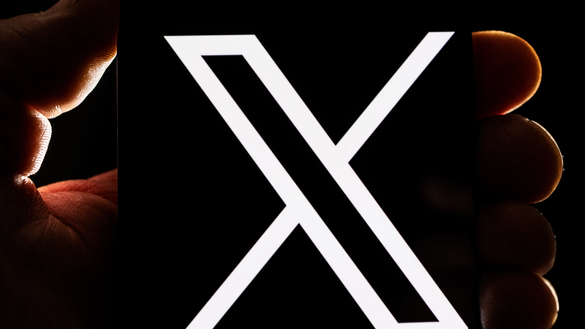 X is currently down for users worldwide