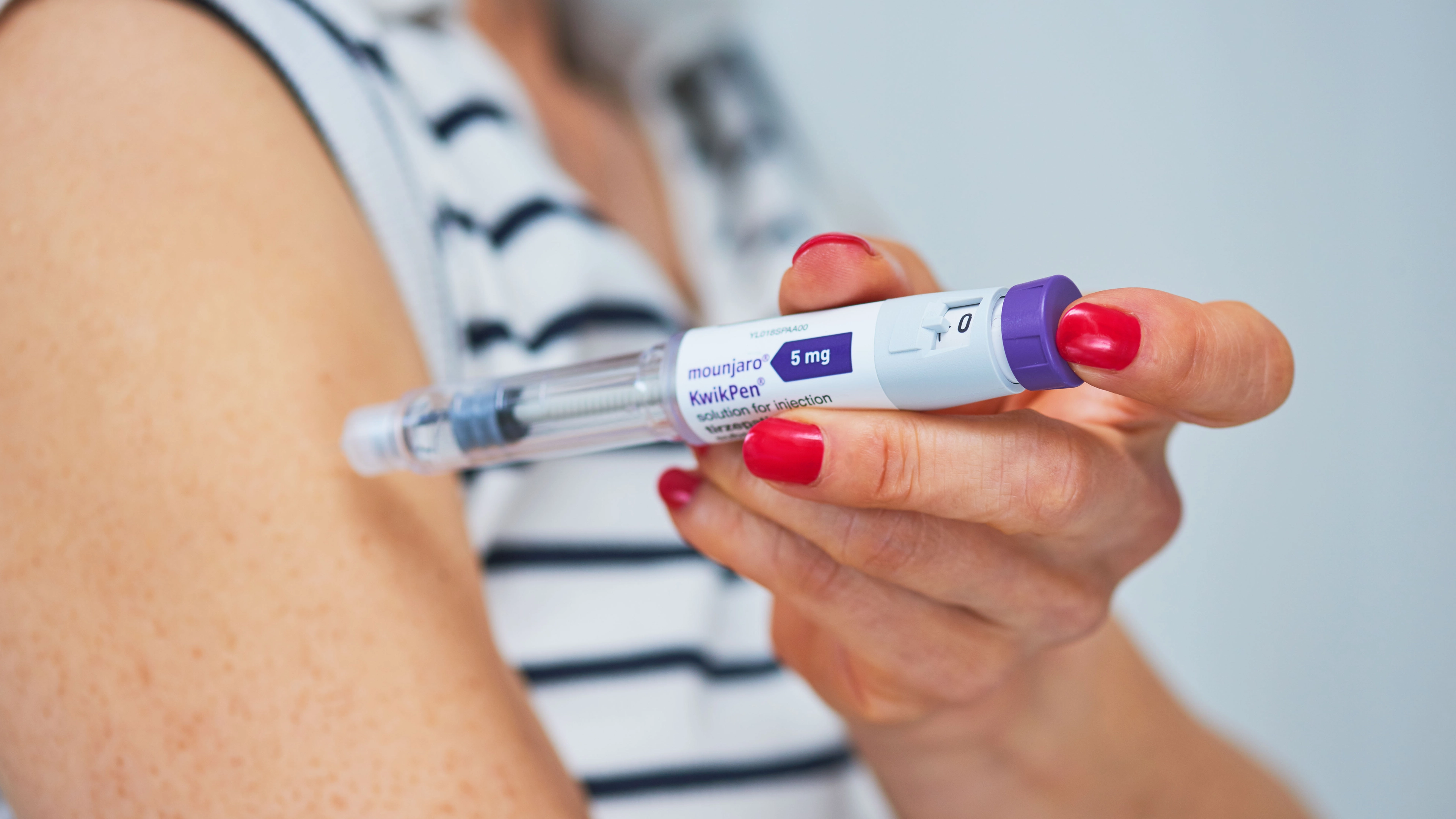 Everything that happens to your body in the first month of taking Mounjaro for weight-loss
