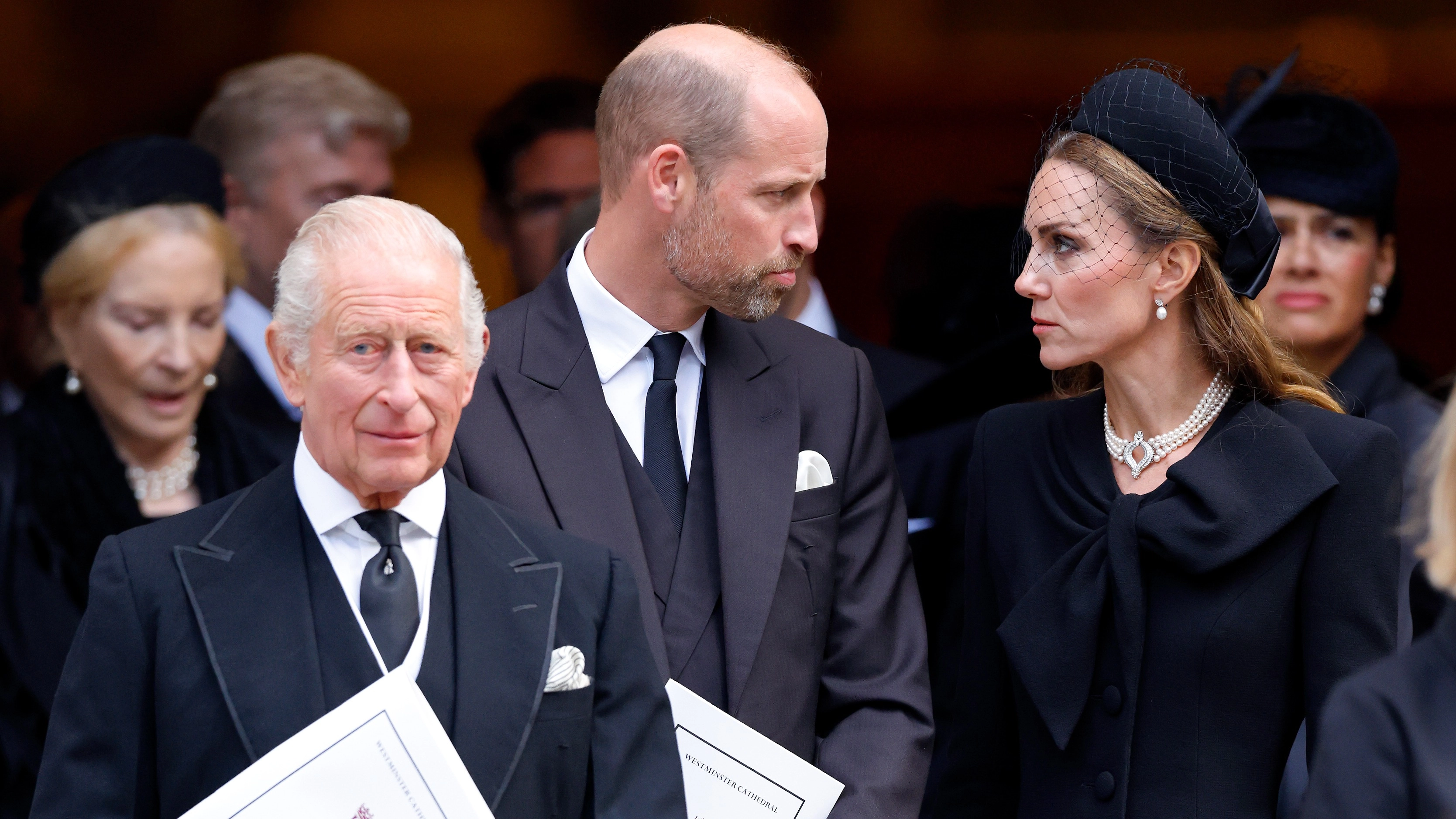 Prince William’s subtle behaviour next to King Charles sparks sad theory