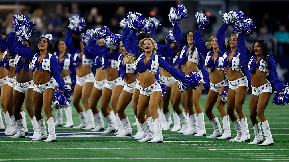 Dallas Cowboys Cheerleaders' unionise in historic move - could you be their next recruit?