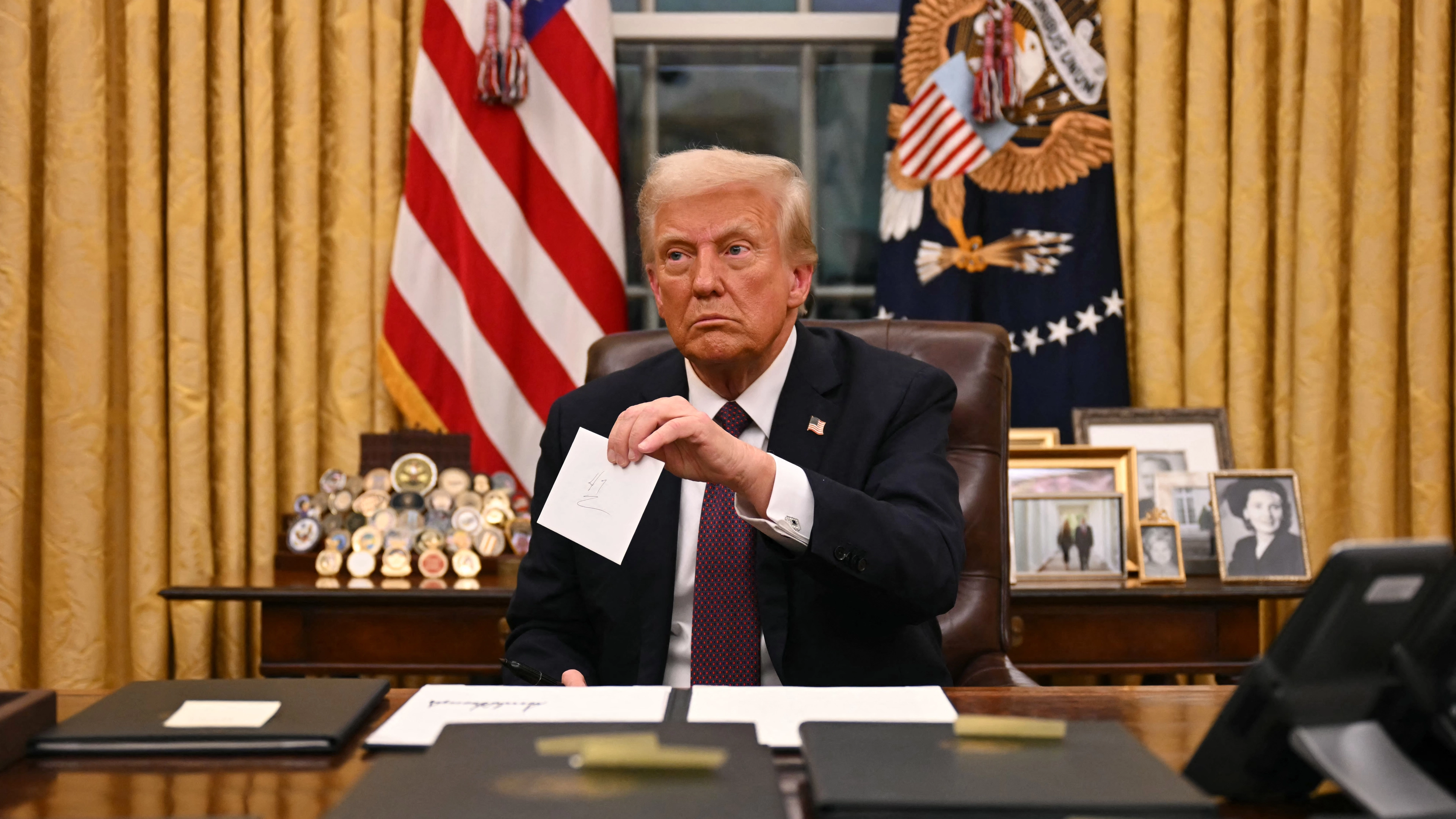 Message Joe Biden left written for Donald Trump in the White House revealed