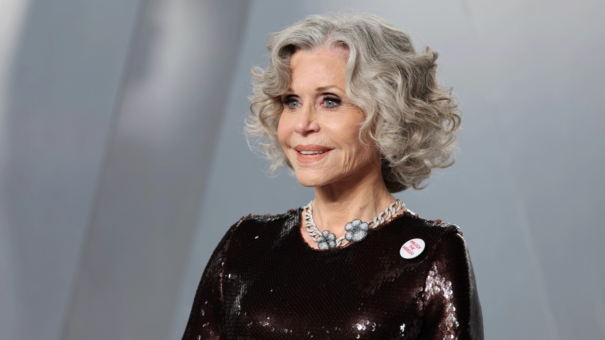 Jane Fonda makes sarcastic jab at Barbra Streisand's Oscars tribute to Robert Redford