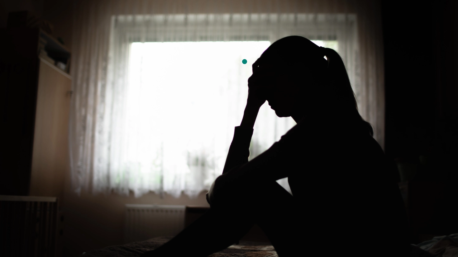 Warning signs you could have scopophobia - it’s more than just a fear