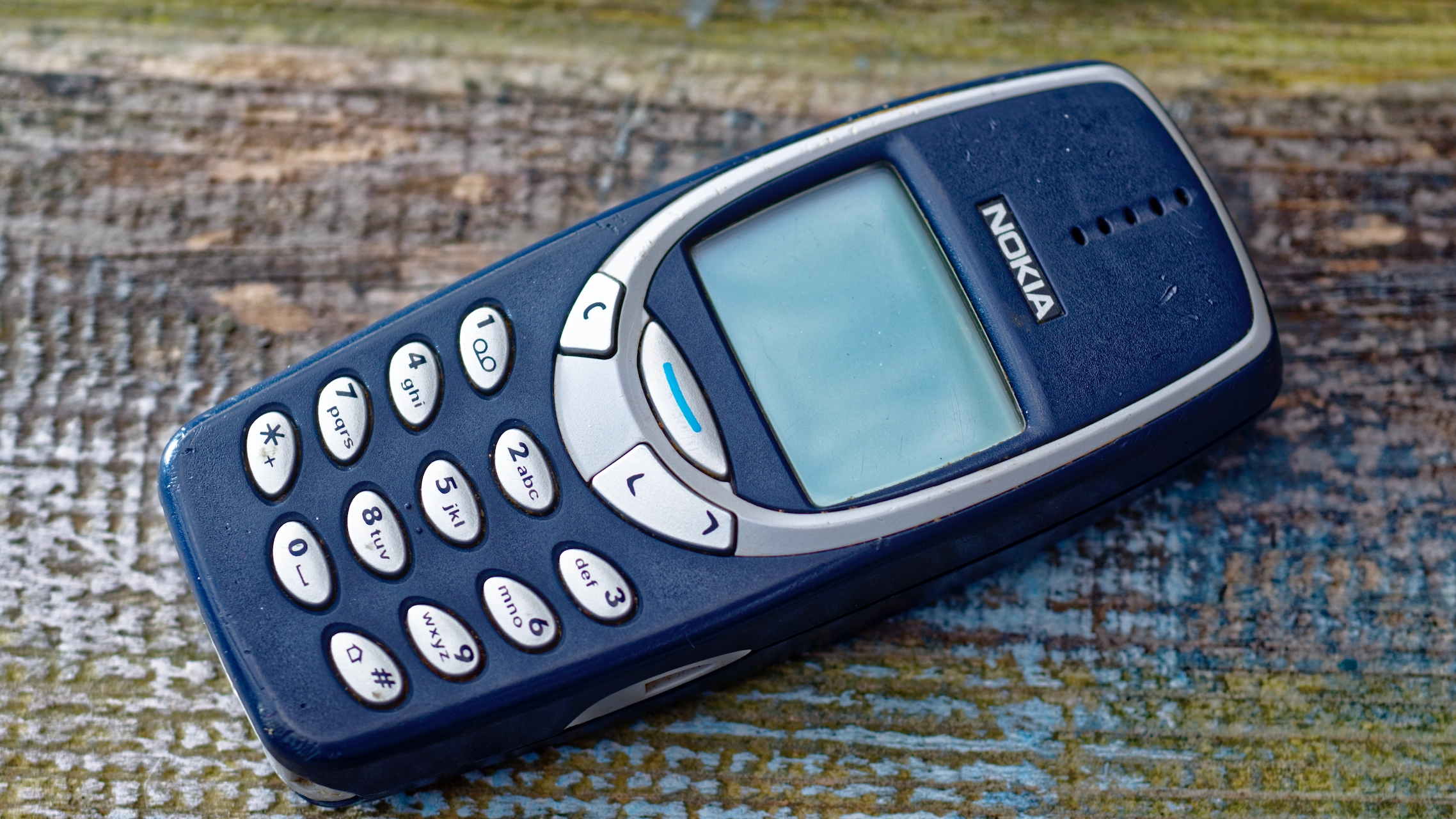 The world's first ever text message was sent 33 years ago - and it's not what you'd expect