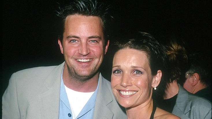 Matthew Perry’s ex-girlfriend René Ashton recalls realising his drinking ‘was a problem’ as she tried to intervene
