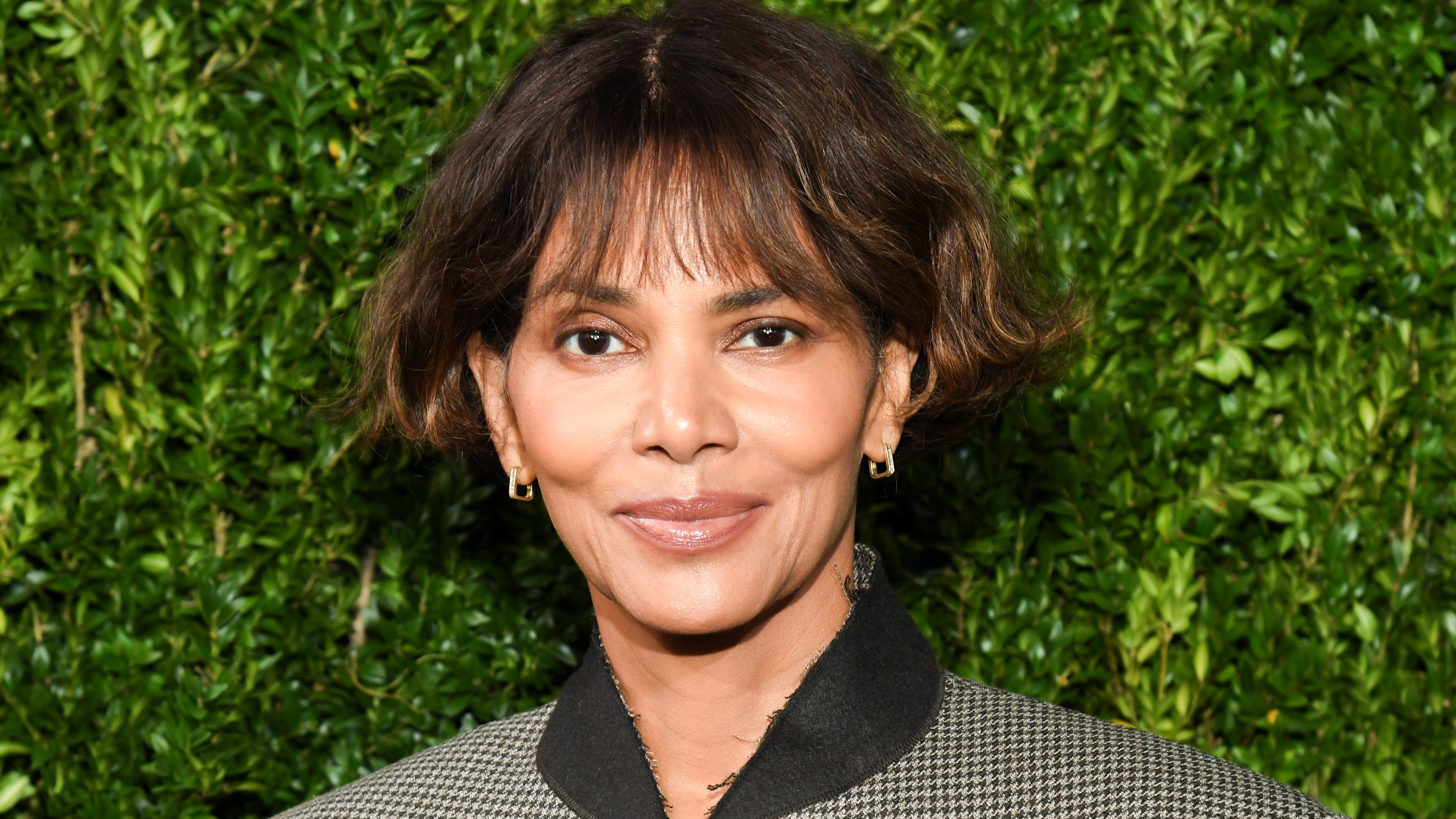 Halle Berry’s ex Oliver Martinez explains why their 13-year-old son ...
