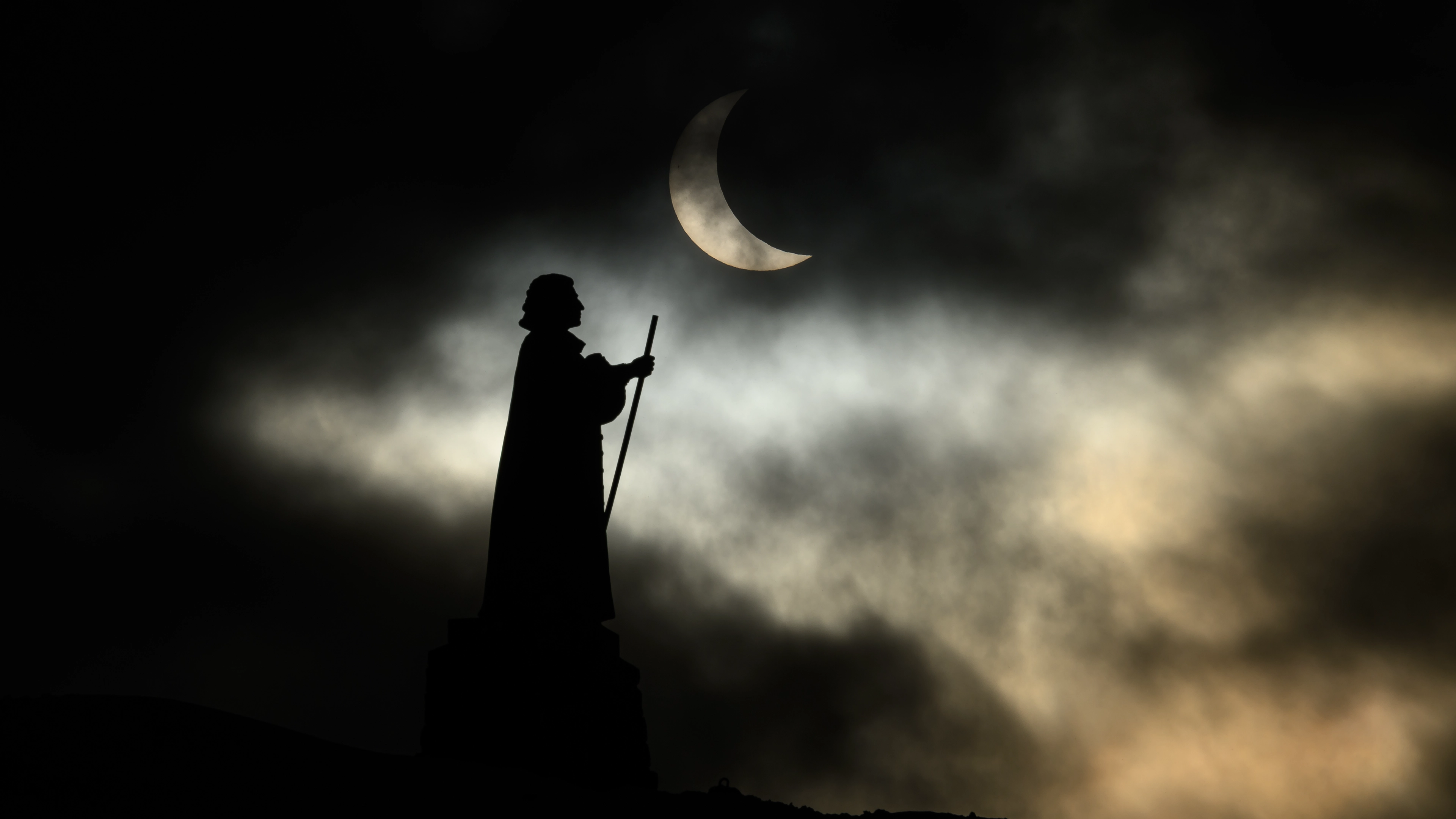 Parts of the world will go completely dark for six minutes in extremely rare solar event
