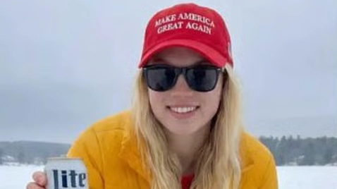 MAGA supporters scammed by fake AI influencer who turned out to be a man