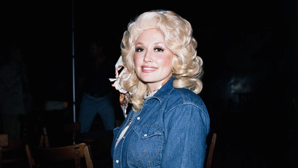 Dolly Parton’s first posthumous song has been released