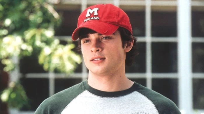 Smallville star Tom Welling arrested as unrecognisable mugshot is released
