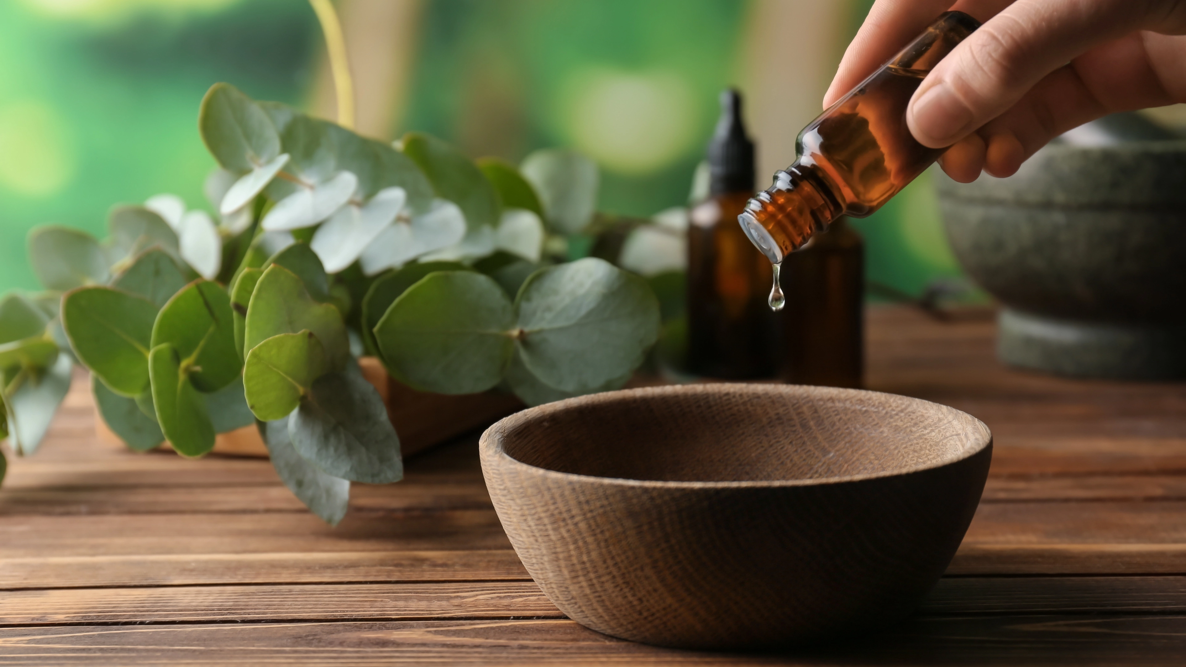 Doctor has warning for anyone who uses essential oils over unexpected consequences