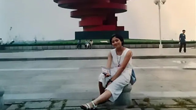 Woman had no idea photo of herself was ‘one in five trillion’ until over a decade later