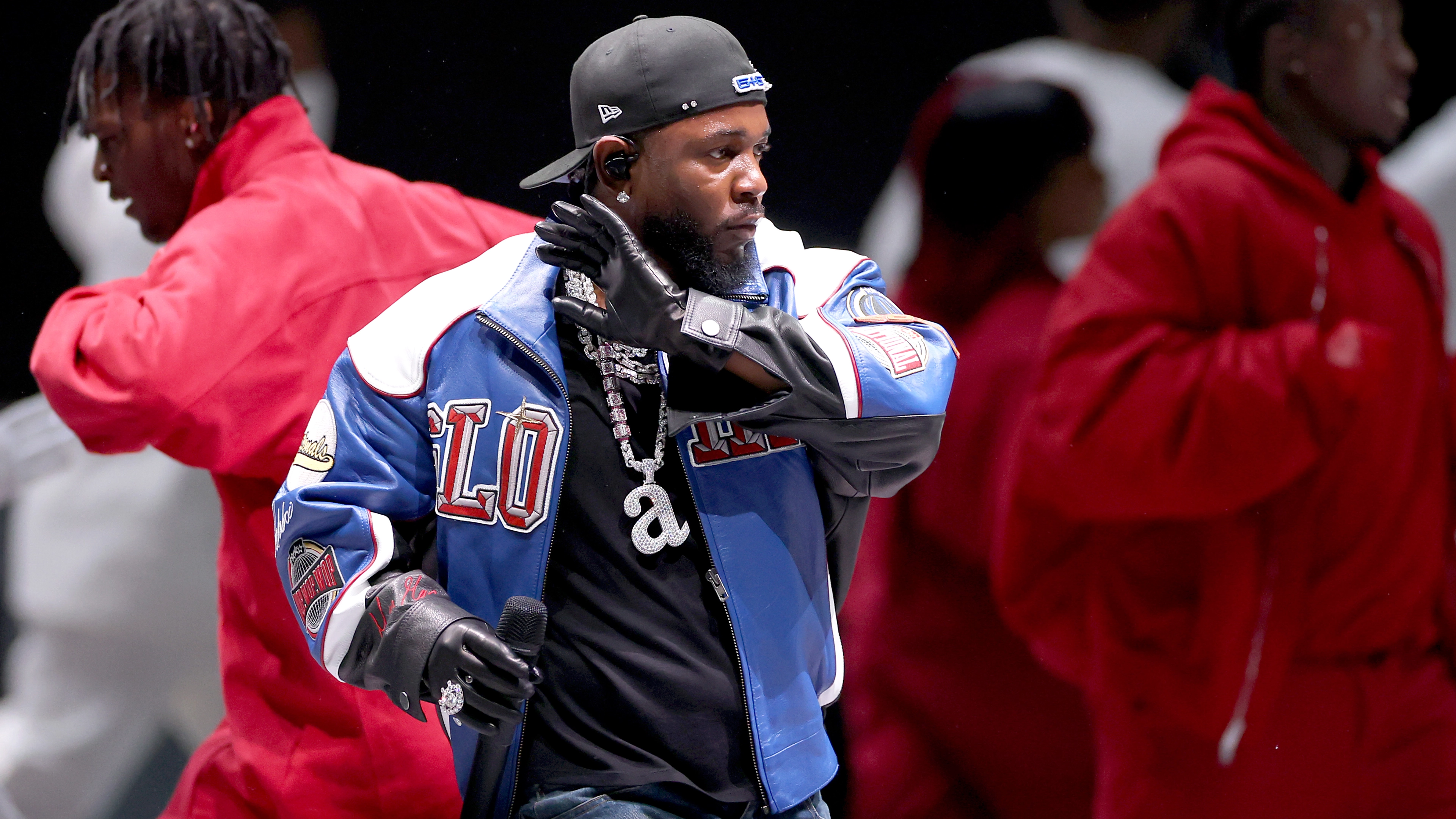 Body language expert reveals Kendrick Lamar 'made his feelings clear' with one key moment during Super Bowl performance