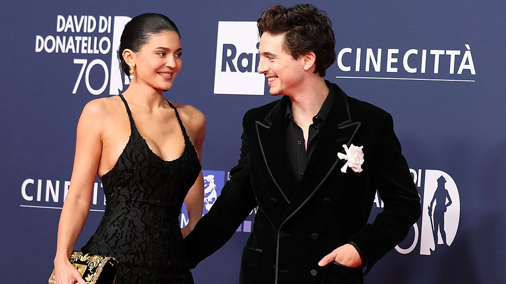 Kylie Jenner fans spot awkward blunder with boyfriend Timothée Chalamet after first red carpet appearance together