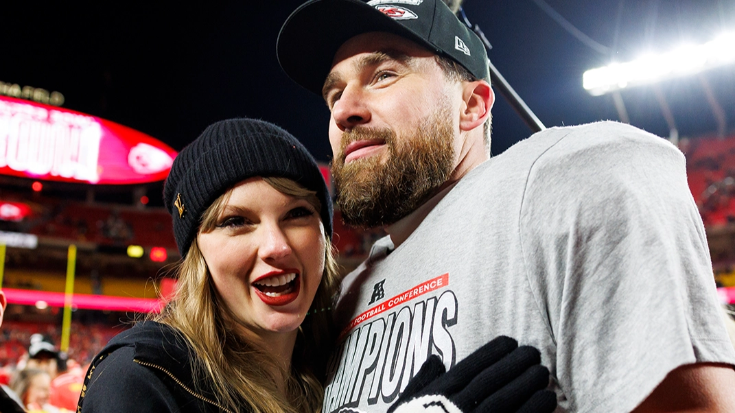 Travis Kelce’s dad reveals exact details of his proposal to Taylor Swift and fans are losing their minds