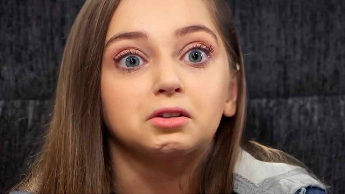 25-year-old woman explains condition that makes her ‘look like an 8-year-old’