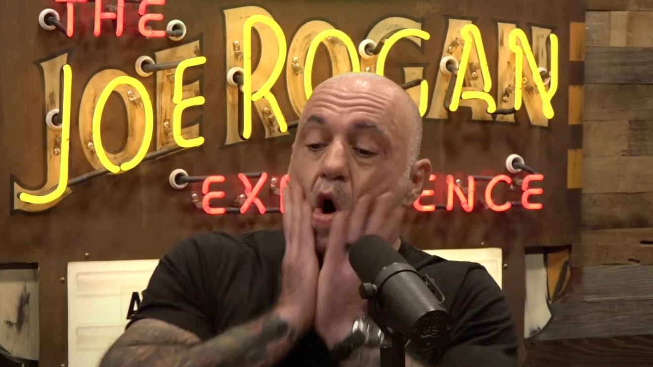 Shocking footage shows Joe Rogan finding out about Charlie Kirk’s assassination during podcast with Charlie Sheen