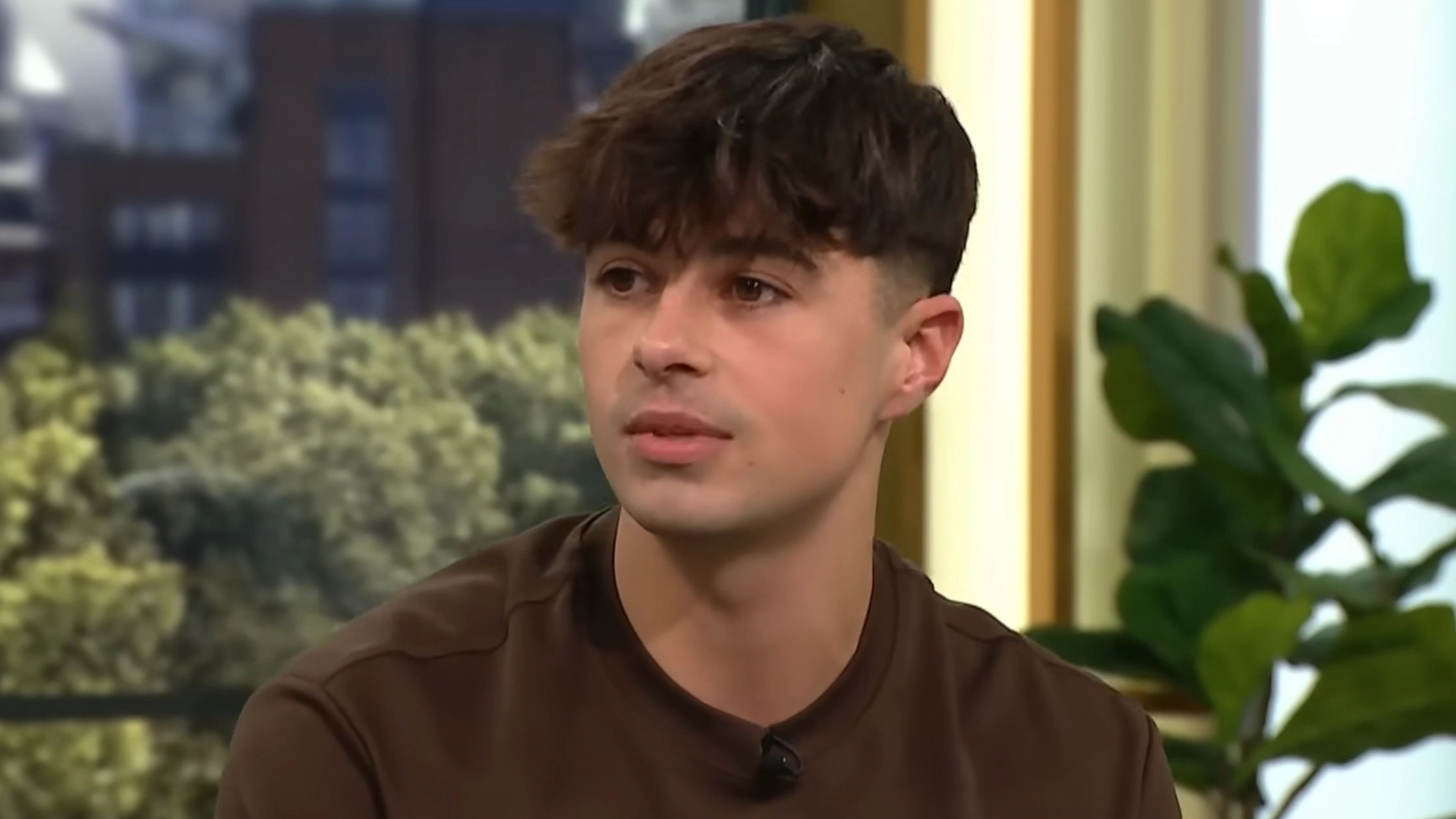 Man, 23, reveals how he makes $40,000 per month from selling used socks online