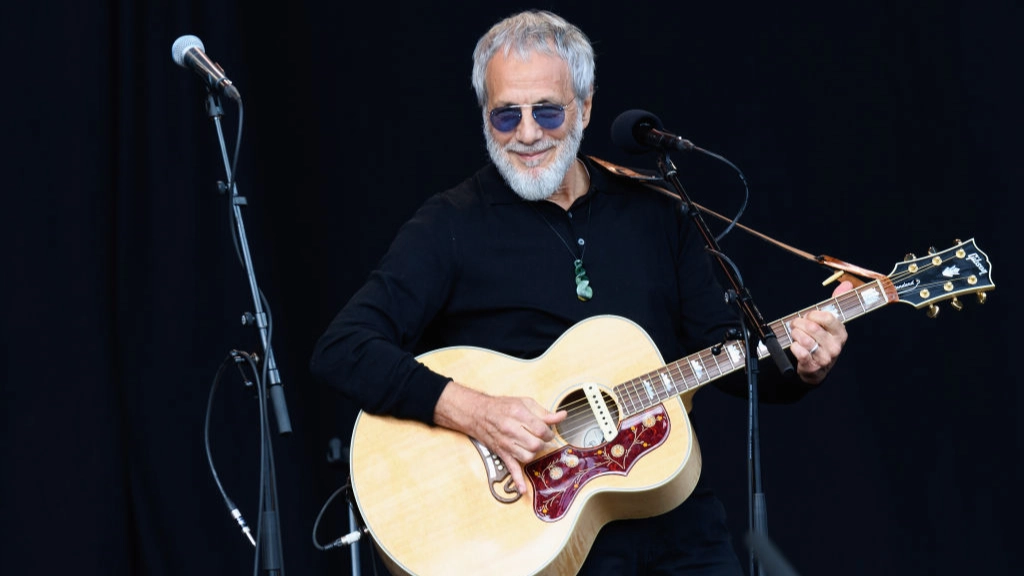 Cat Stevens fans scramble to buy tickets for singer's huge world tour - and one venue is selling fast