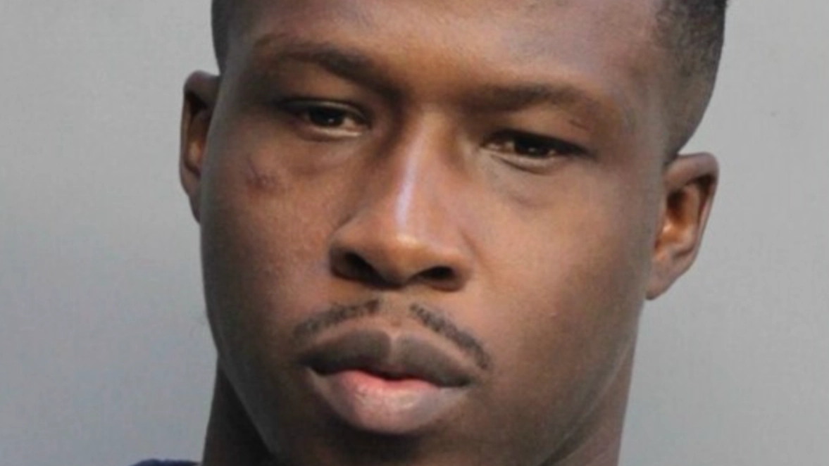 Wild 6-word statement burglary suspect allegedly yelled after pooping in courtroom and throwing it at judge