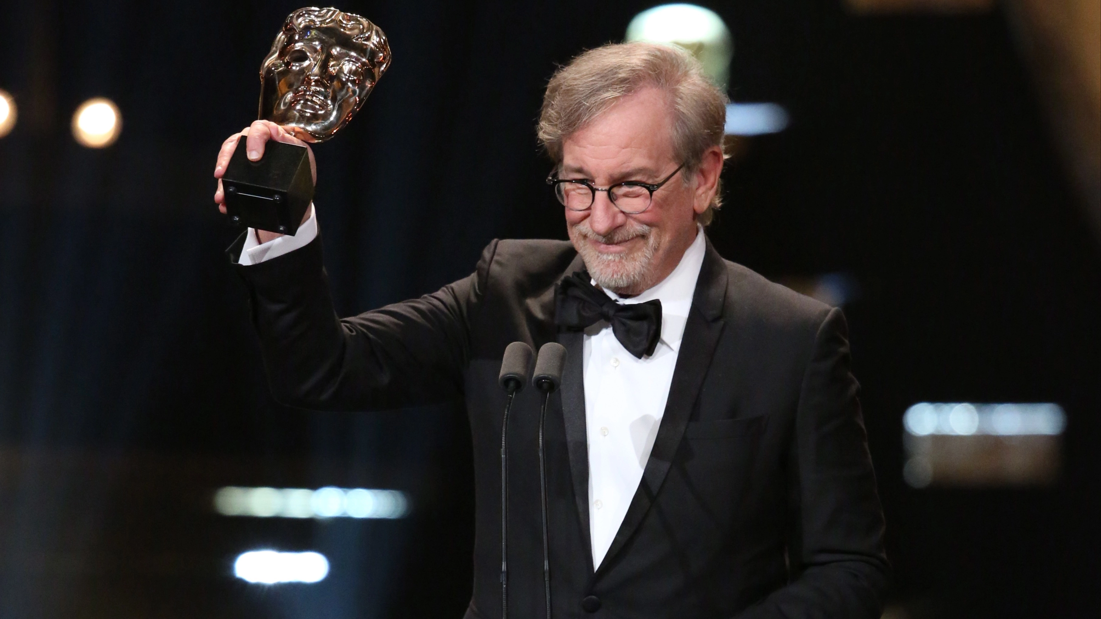 Steven Spielberg warns Hollywood about change or risks running 'out of gas'